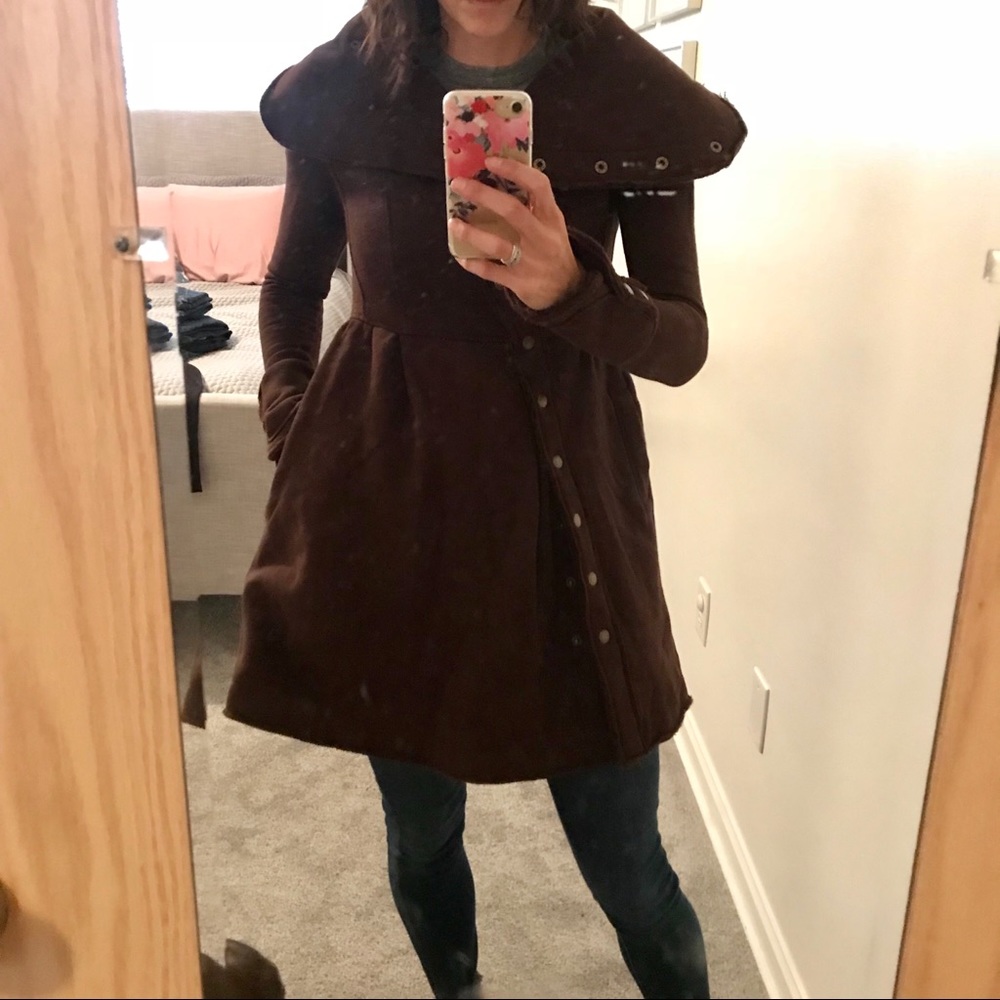 Knitted Dove chocolate sweatshirt coat